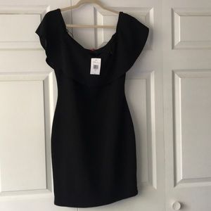 NWT Guess Ruffle Off The Shoulder Dress